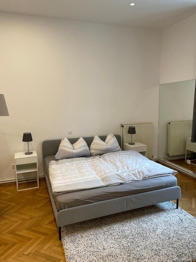 100M2 Apartment Naehe 1010 Wien Exterior foto